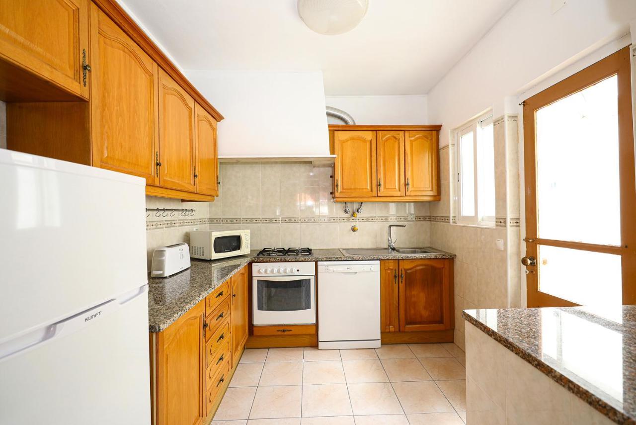 B63 - Corner Street Historic Center Apartment In Lagos Extérieur photo